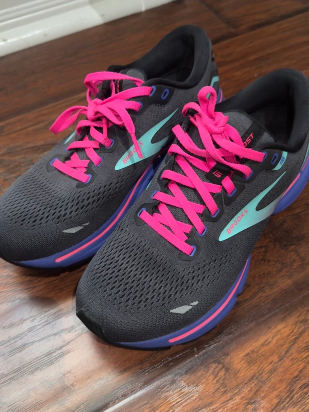 Brooks Ghost 15 Womens Running Shoes Size 9 Medium B Black Purple Pink